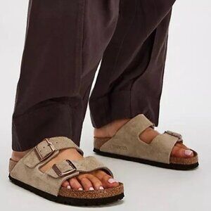 BIRKENSTOCK Women’s Size 39 / 8-8.5 Arizona Taupe Suede 2 Strap Cork Sandals
